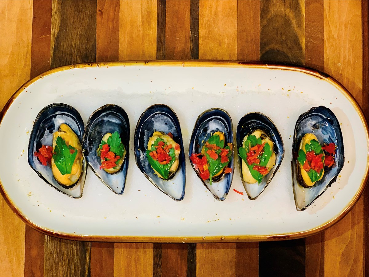 Mussels on the Half Shell